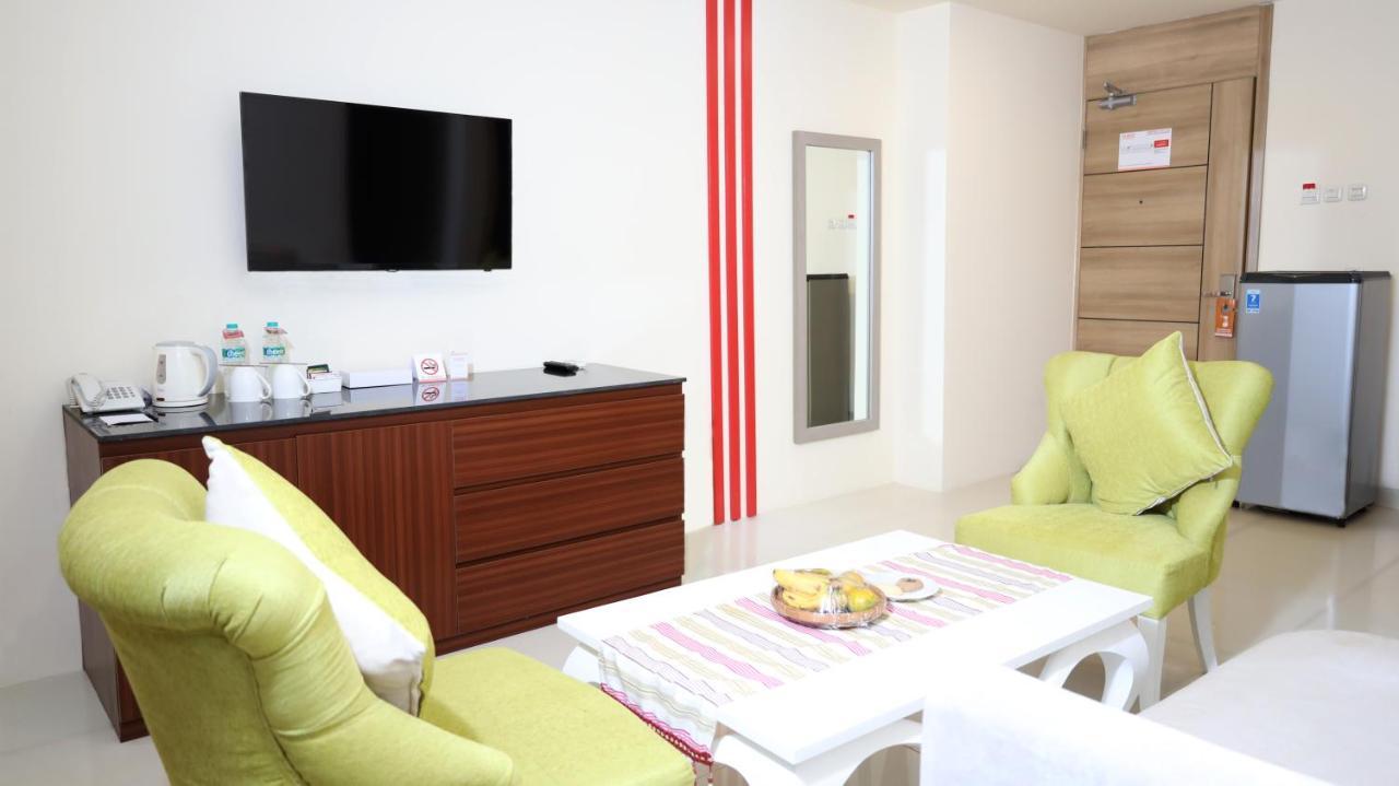 Moritz Hotel Rsab Harapan Kita Jakarta Exteriör bild